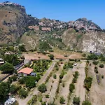 Holidaysora Taormina - Il Giardino Di Graziella